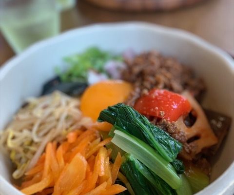 お出汁と麺 とある